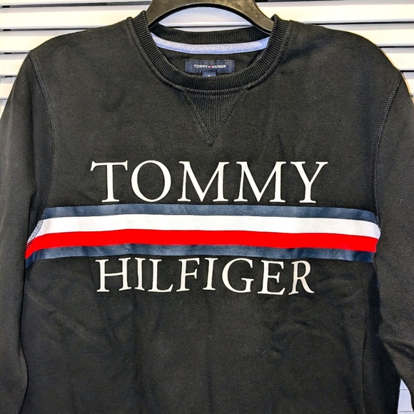 Tommy Hilfiger Women's Med Red White Blue Graphic Logo V-Stitch Sweatshirt Black - Picture 7 of 11